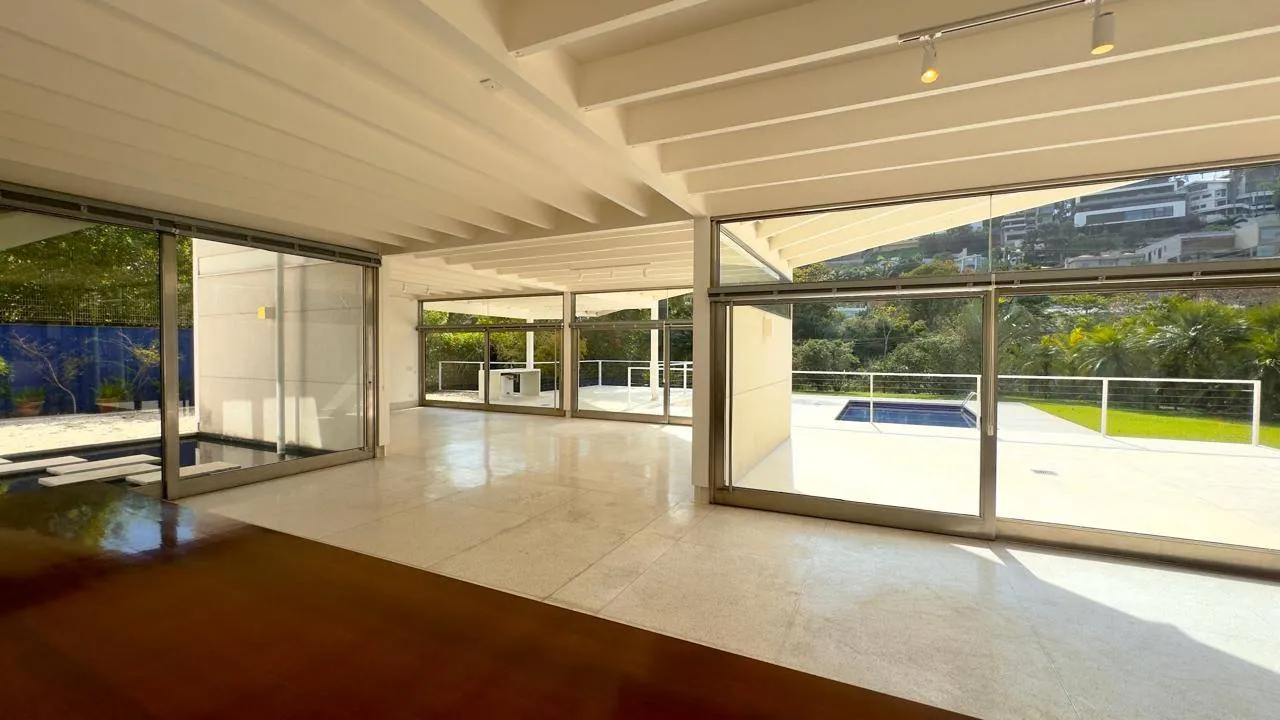 Casa em Residencial Tamboré — foto 3