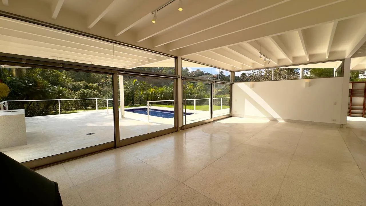 Casa em Residencial Tamboré — foto 4