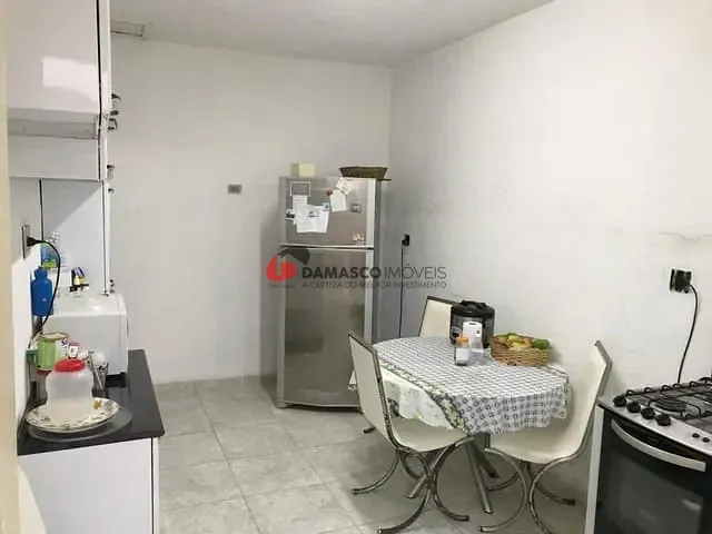 Casa com 500m² 2 quartos e 2 banheiros, à venda, no bairro Santa Maria em Santo André