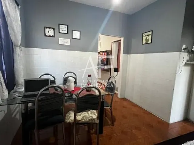 Casa com 264m² 2 quartos e 1 banheiro, à venda, no bairro Bosque da Saúde em Taubaté