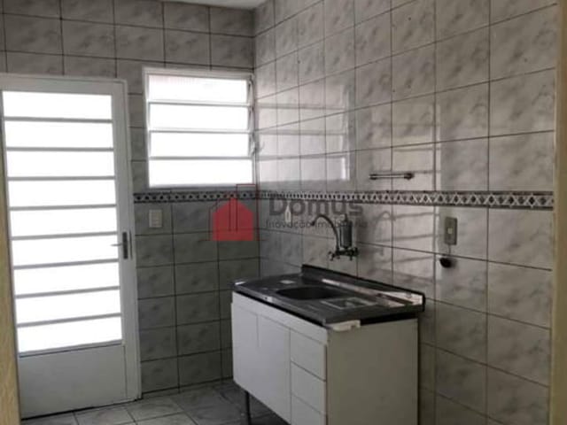 Casa à venda, no bairro Quiririm em Taubaté