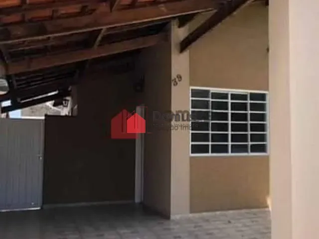 Casa à venda, no bairro Quiririm em Taubaté