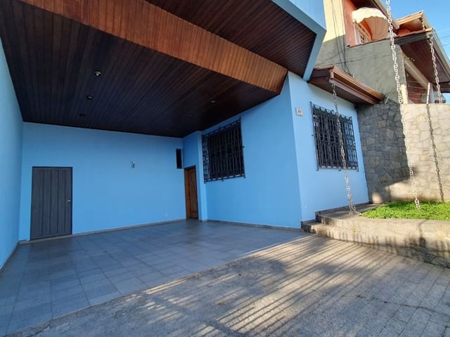 Foto do Casa - Casa com 3 dormitórios para alugar - Vila Trujillo - Sorocaba/SP | Paula Santos Imóveis