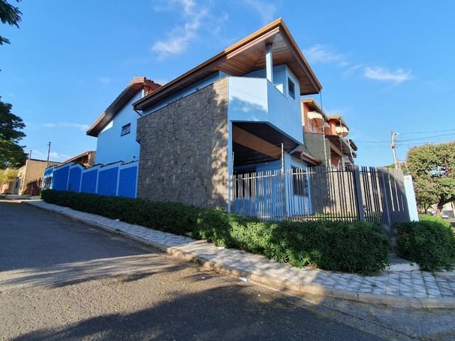 Foto do Casa - Casa com 3 dormitórios para alugar - Vila Trujillo - Sorocaba/SP | Paula Santos Imóveis