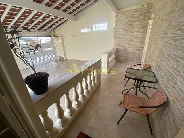 Casa com 300m² 4 quartos e 2 banheiros, à venda, no bairro Jardim Paraibá em Aparecida