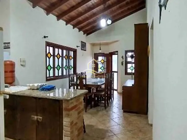 Casa com 400m² 2 quartos e 2 banheiros, à venda, no bairro Boraceia em Bertioga