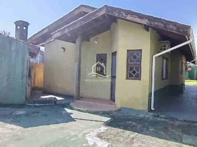 Casa com 400m² 2 quartos e 2 banheiros, à venda, no bairro Boraceia em Bertioga