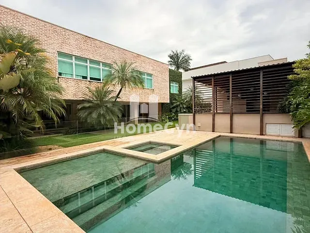 Casa com 818m² 5 quartos e 7 banheiros, para alugar, no bairro Residencial Alphaville Flamboyant em Goiânia