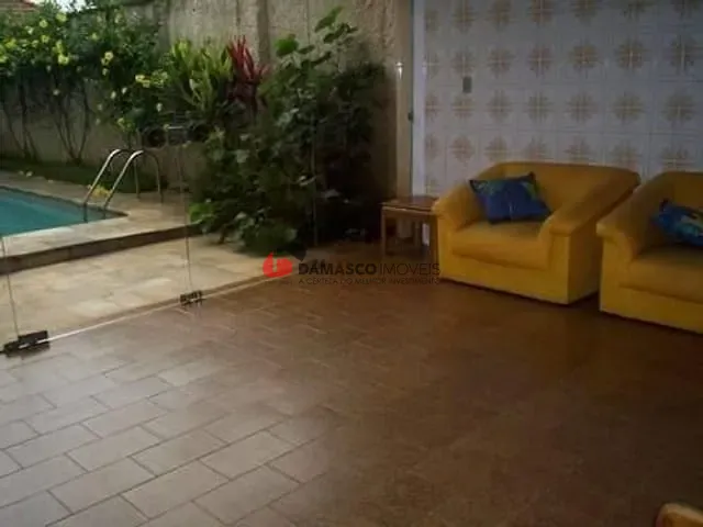 Casa com 398m² 3 quartos e 1 banheiro, à venda, no bairro Santa Maria em São Caetano do Sul