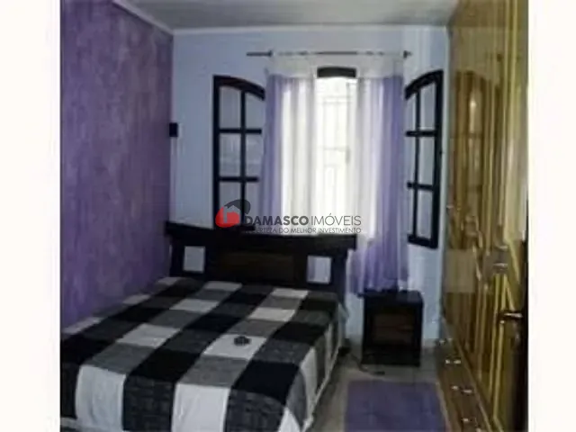 Casa com 220m² 4 quartos e 2 banheiros, à venda, no bairro Fundação em São Caetano do Sul