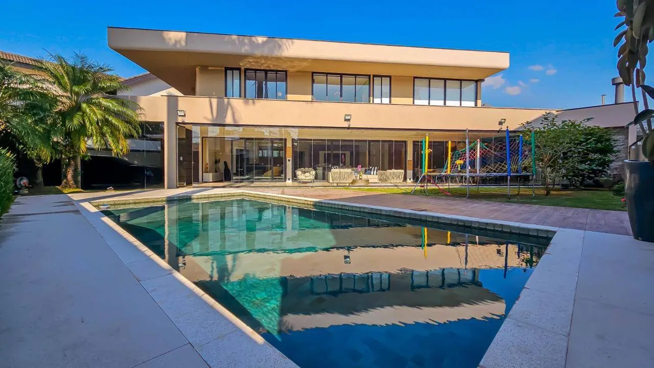 Casa em Alphaville — foto 1