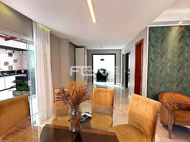 Casa com 232m² 4 quartos e 4 banheiros, à venda, no bairro Buraquinho em Lauro de Freitas
