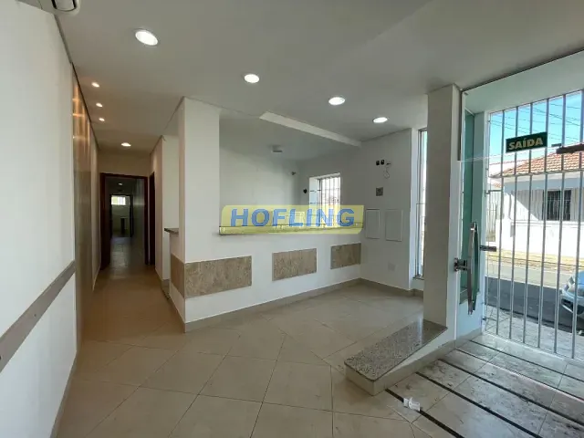 Casa com 180m², à venda ou para alugar, no bairro Saúde em Rio Claro