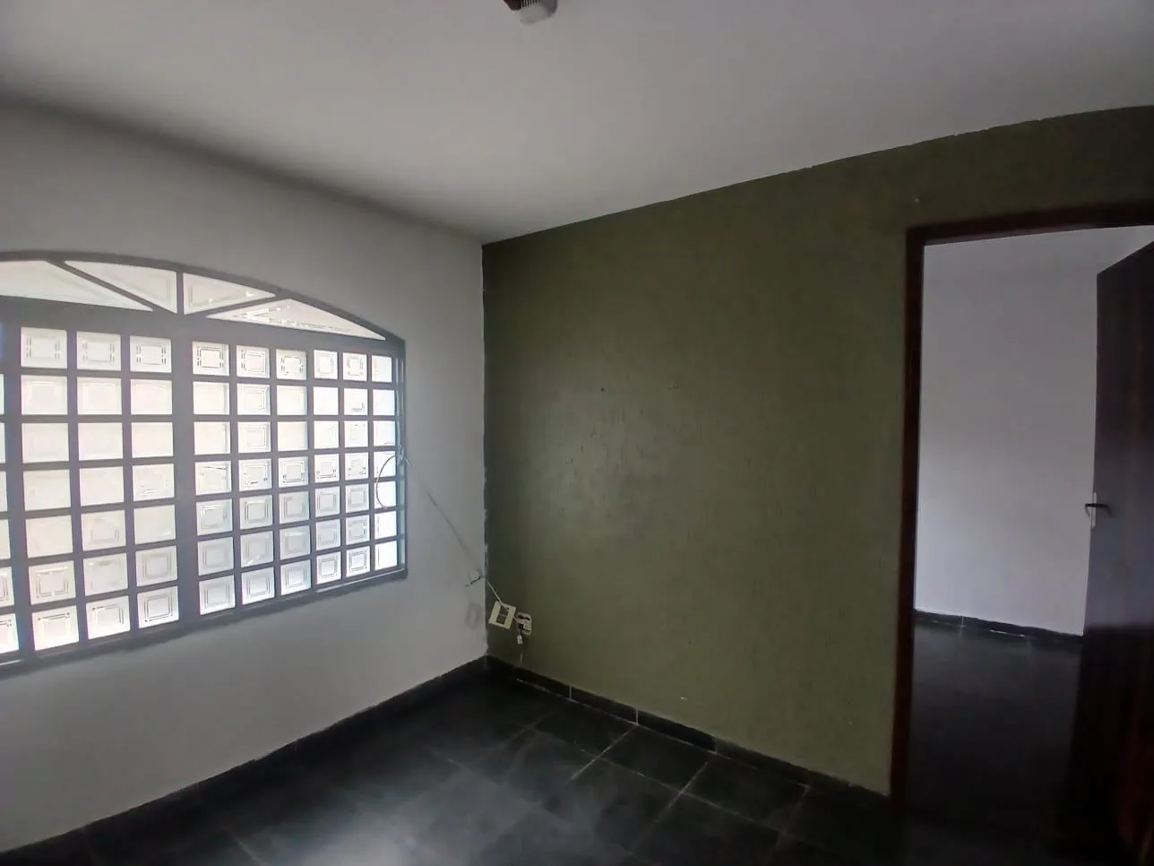Casa, 2 quartos, 46 m² - Foto 1