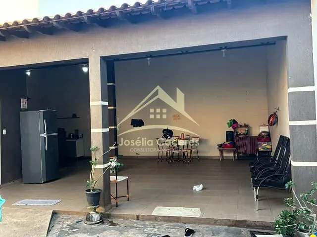 Casa 3 quartos e 2 banheiros, à venda, no bairro Novo Mundo em Várzea Grande