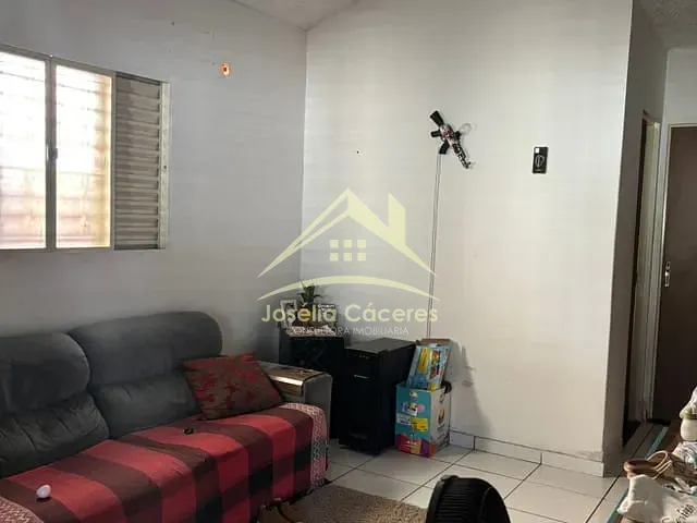 Casa 3 quartos e 2 banheiros, à venda, no bairro Novo Mundo em Várzea Grande