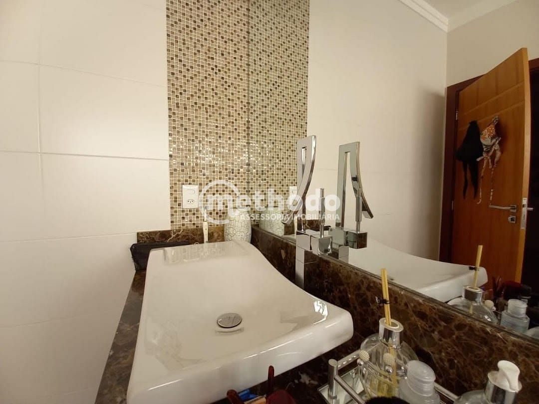 Casa, 4 quartos, 321 m² - Foto 18