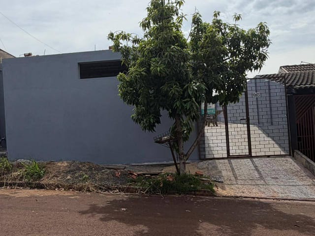 Casa com 250m² 2 quartos e 1 banheiro, para alugar, no bairro Conjunto Habitacional Ulysses Guimarães em Cambé