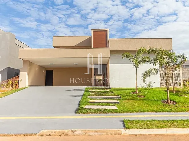 Casa com 399m² 4 quartos e 5 banheiros, à venda, no bairro Fazenda Vau das Pombas em Goiânia