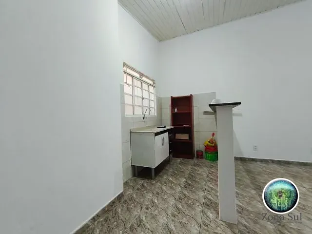 Casa com 50m² 1 quarto e 1 banheiro, para alugar, no bairro Vila Domingues em Votorantim