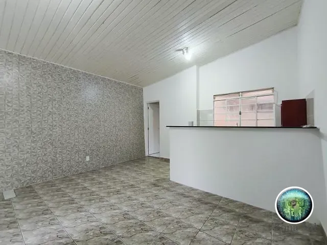 Casa com 50m² 1 quarto e 1 banheiro, para alugar, no bairro Vila Domingues em Votorantim
