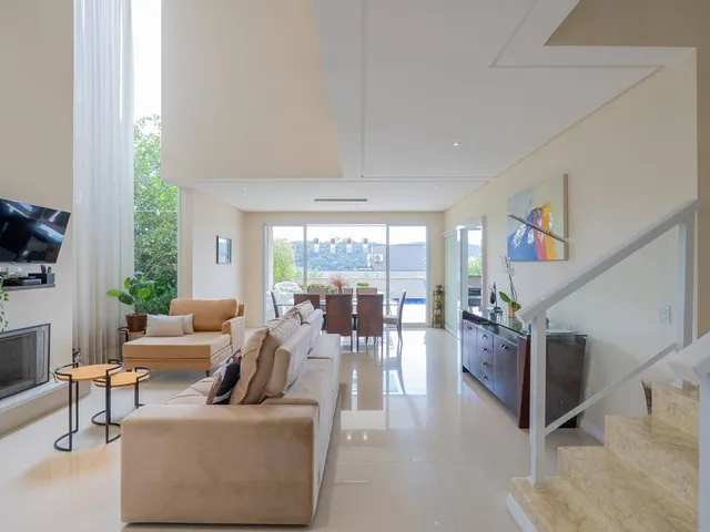 Casa com 420m² 3 quartos e 5 banheiros, à venda, no bairro Tamboré em Santana de Parnaíba