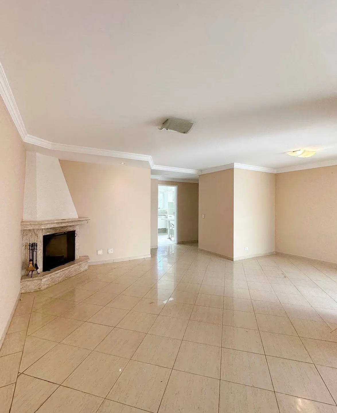Casa em Tamboré — foto 4