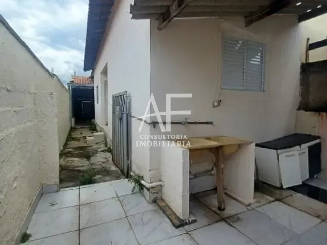 Casa com 125m² 1 quarto e 1 banheiro, à venda, no bairro Alto São Pedro em Taubaté