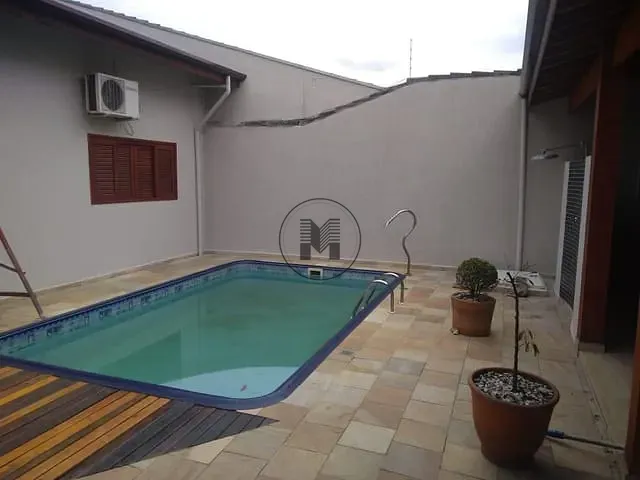 Casa com 300m² 3 quartos e 4 banheiros, à venda, no bairro Portal das Colinas em Guaratinguetá