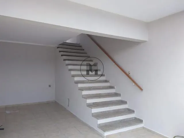 Casa com 300m² 3 quartos e 4 banheiros, à venda, no bairro Portal das Colinas em Guaratinguetá