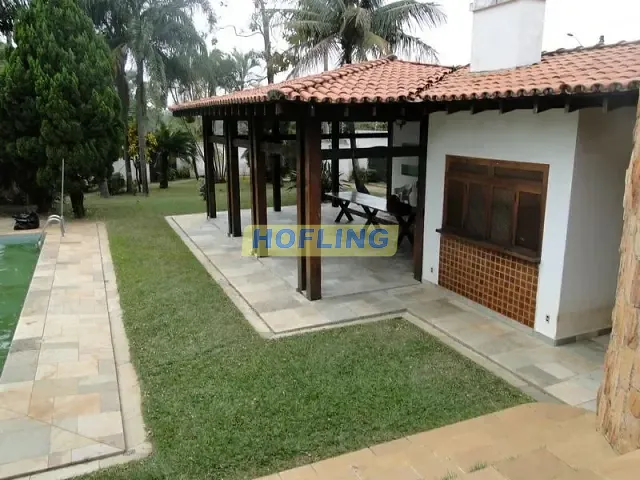 Casa com 2950m² 4 quartos e 8 banheiros, para alugar, no bairro Centro em Rio Claro