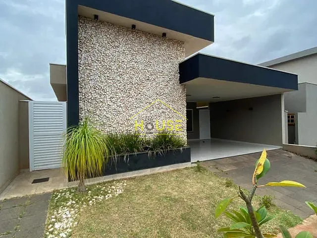 Casa com 264m² 3 quartos e 2 banheiros, à venda, no bairro Residencial Maria Júlia em São José do Rio Preto