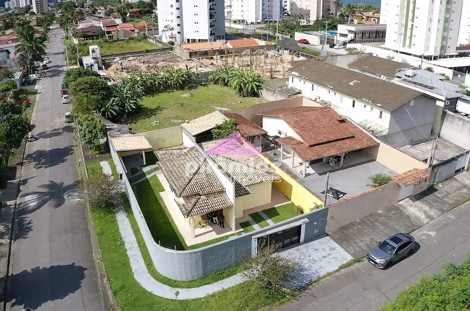 Casa, 3 quartos, 100 m² - Foto 1