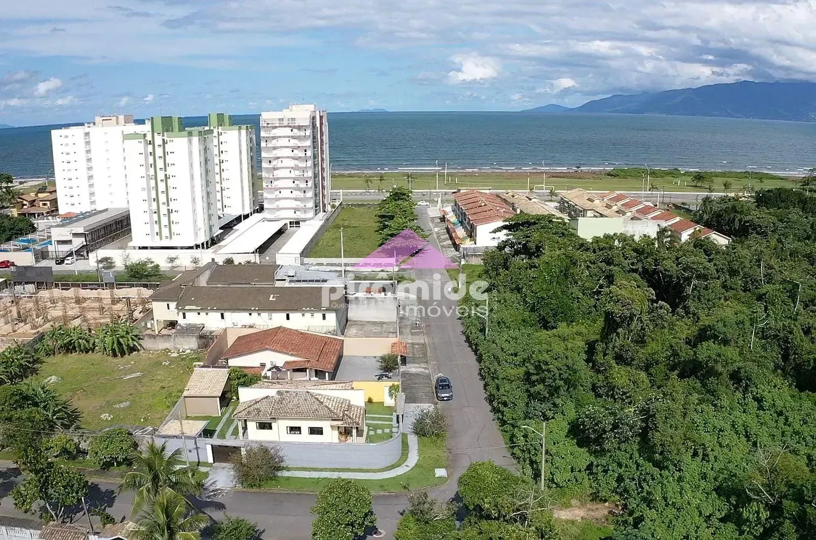 Casa, 3 quartos, 100 m² - Foto 2