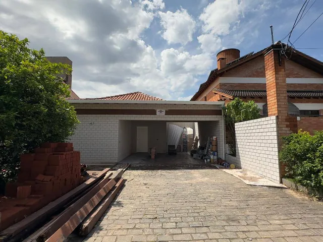 Casa com 360m² 3 quartos e 5 banheiros, à venda ou para alugar, no bairro Alphaville em Santana de Parnaíba