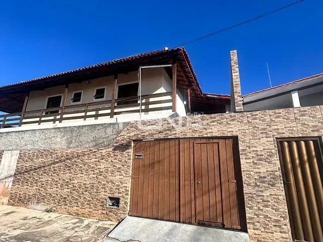 Casa 2 quartos e 2 banheiros, à venda, no bairro Arembepe (Abrantes) em Camaçari
