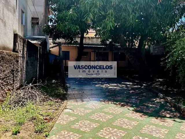 Casa com 250m² 3 quartos e 2 banheiros, à venda, no bairro Jardim Satélite em São José dos Campos