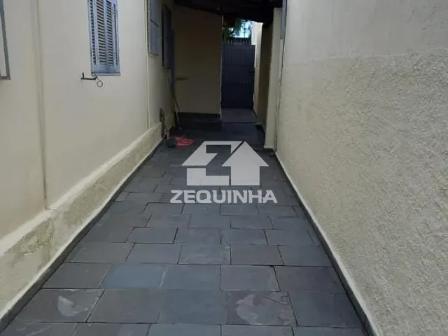 Casa com 255m² 2 quartos e 2 banheiros, à venda, no bairro Bonfim em Osasco