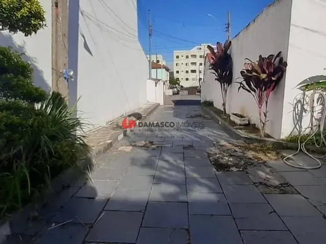Casa com 380m² 4 quartos e 2 banheiros, à venda, no bairro Cerâmica em São Caetano do Sul