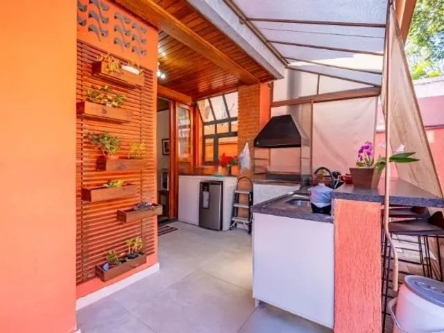 Casa com 360m² 4 quartos e 5 banheiros, à venda, no bairro Alphaville em Santana de Parnaíba