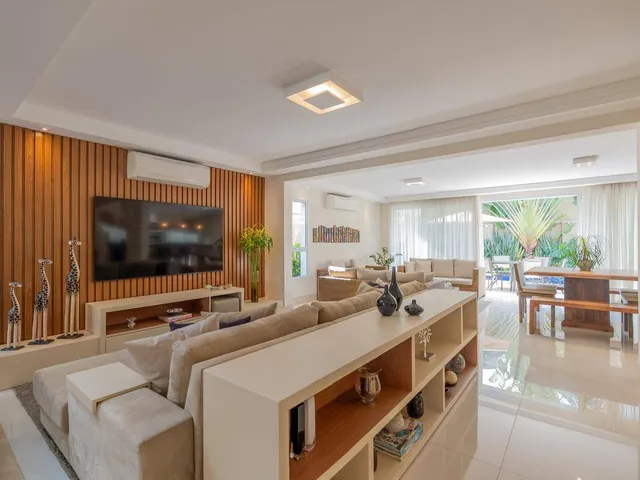 Casa com 420m² 4 quartos e 6 banheiros, à venda, no bairro Alphaville em Santana de Parnaíba