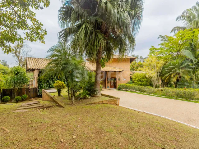 Casa com 1400m² 3 quartos e 6 banheiros, à venda, no bairro Residencial Tamboré em Barueri