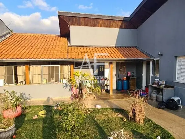 Casa com 800m² 4 quartos e 5 banheiros, para alugar, no bairro Jardim das Nações em Taubaté