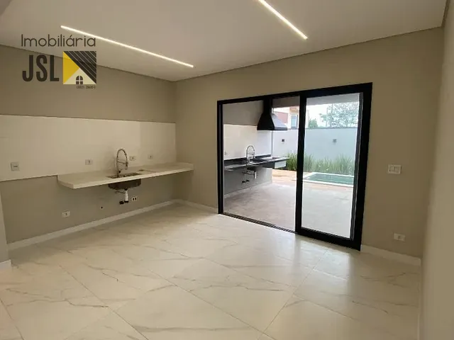Casa com 300m² 3 quartos e 2 banheiros, à venda, no bairro Condomínio Terras do Vale em Caçapava