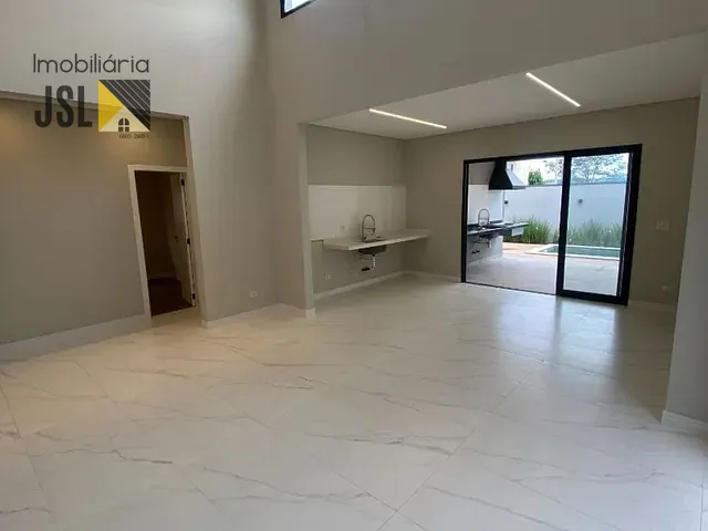 Casa com 300m² 3 quartos e 2 banheiros, à venda, no bairro Condomínio Terras do Vale em Caçapava
