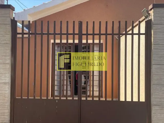 Casa com 360m² 3 quartos e 2 banheiros, à venda, no bairro São Francisco em São José do Rio Preto