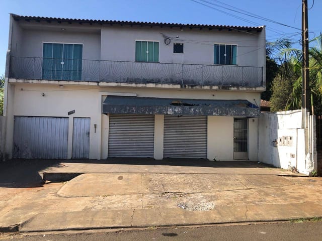 Casa 3 quartos e 1 banheiro, para alugar, no bairro Jardim Silvino em Cambé