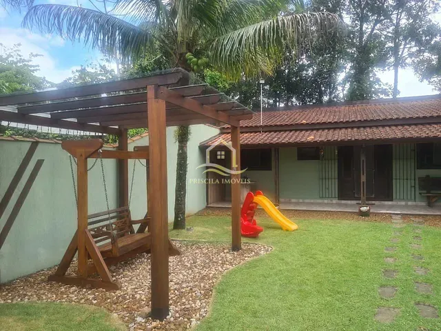 Casa com 466m² 4 quartos e 3 banheiros, à venda, no bairro Boracéia em São Sebastião