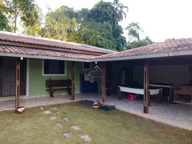 Casa com 466m² 4 quartos e 3 banheiros, à venda, no bairro Boracéia em São Sebastião