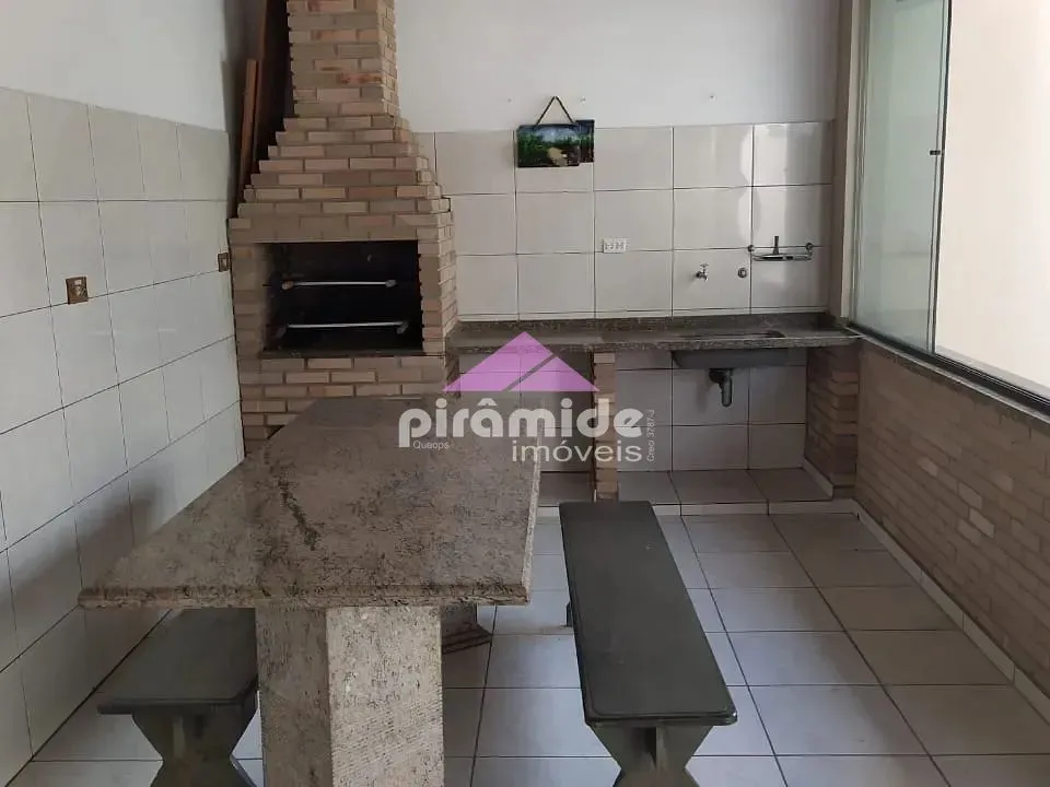 Casa, 6 quartos, 338 m² - Foto 1